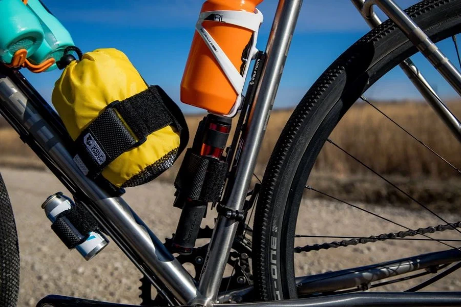 Black Wolf Tooth Components B-Rad 2 Base Mount - Bike Accessory for Secure Storage